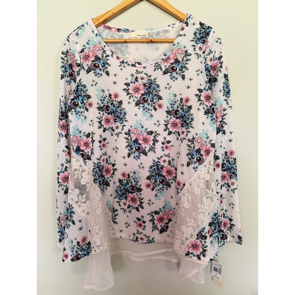 Tru Self Tops - Tru Self Womens Floral Waffle Knit Top Lace Chiffon Trim Pink Blue Size M NEW